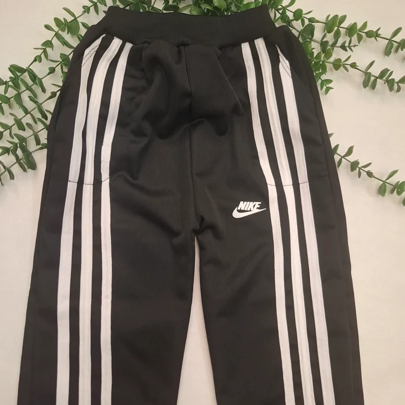 شلوار سه خط